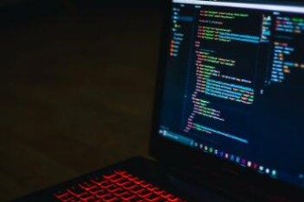 郑州手机软件开发公司 引领中原数字化转型的计算机技术先锋