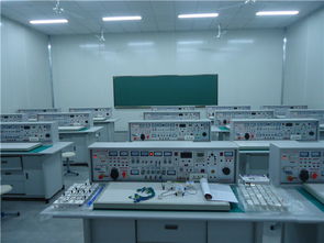 中国人民解放军总参谋部信息化部直属工厂职业技术学校实训风采 聚焦职业技能培训